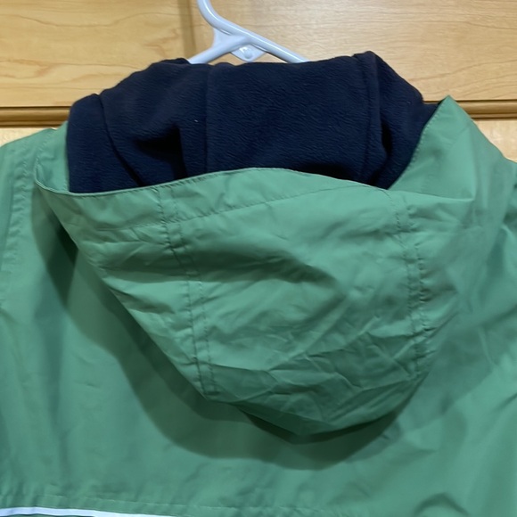 Ummtom green fleece line hooded jacket size 8-9 windbreaker rain jacket - Picture 8 of 13